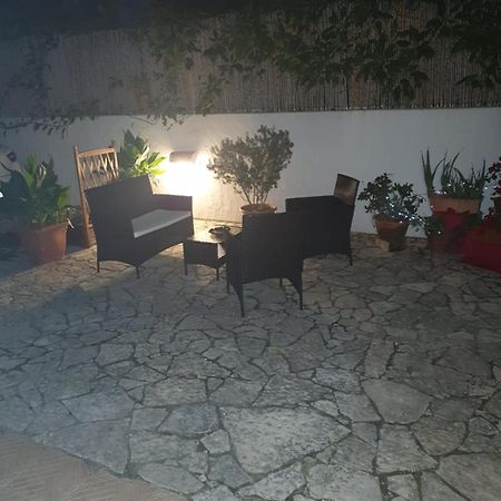 Casa Vacanza De Dinu SantʼAnna Arresi Exterior foto