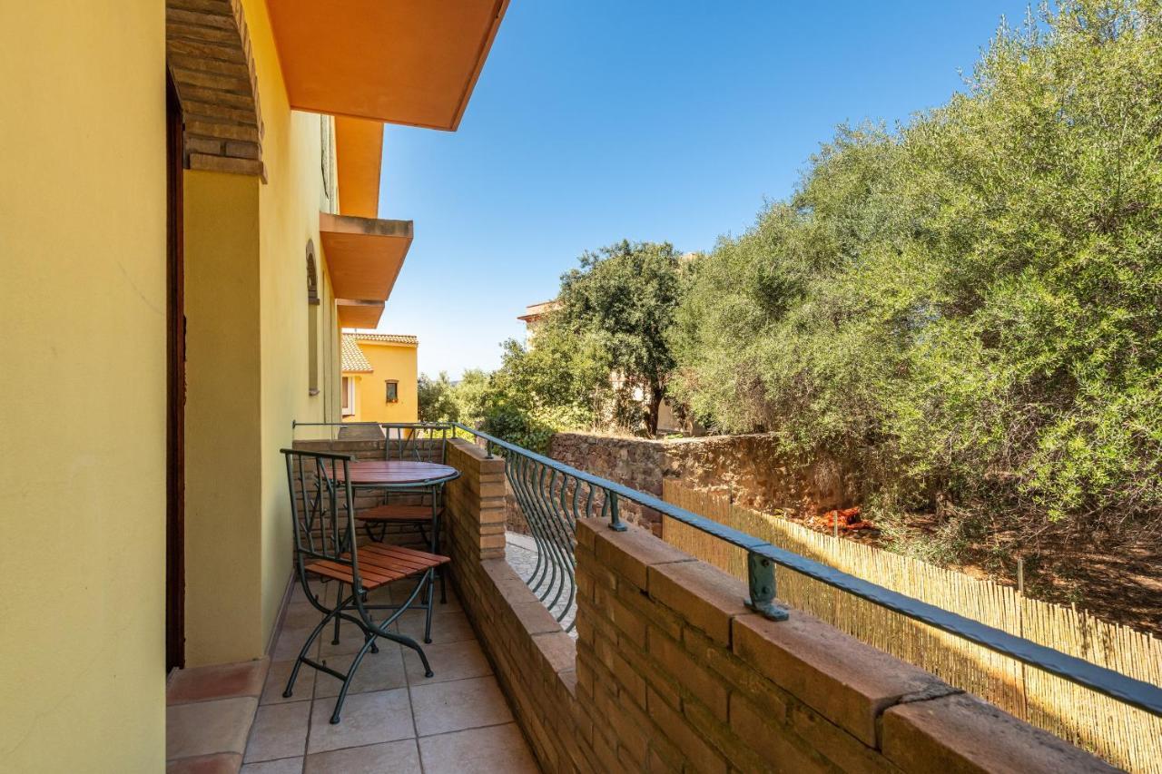 Casa Vacanza De Dinu SantʼAnna Arresi Exterior foto